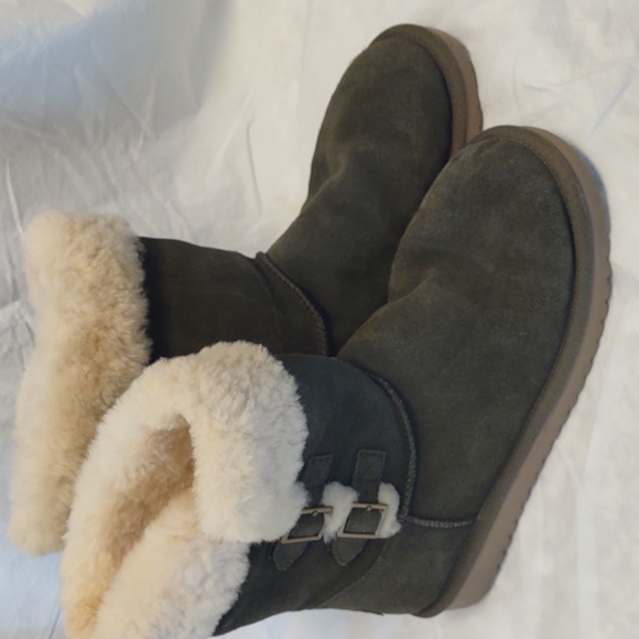 kookaburra shoes by ugg